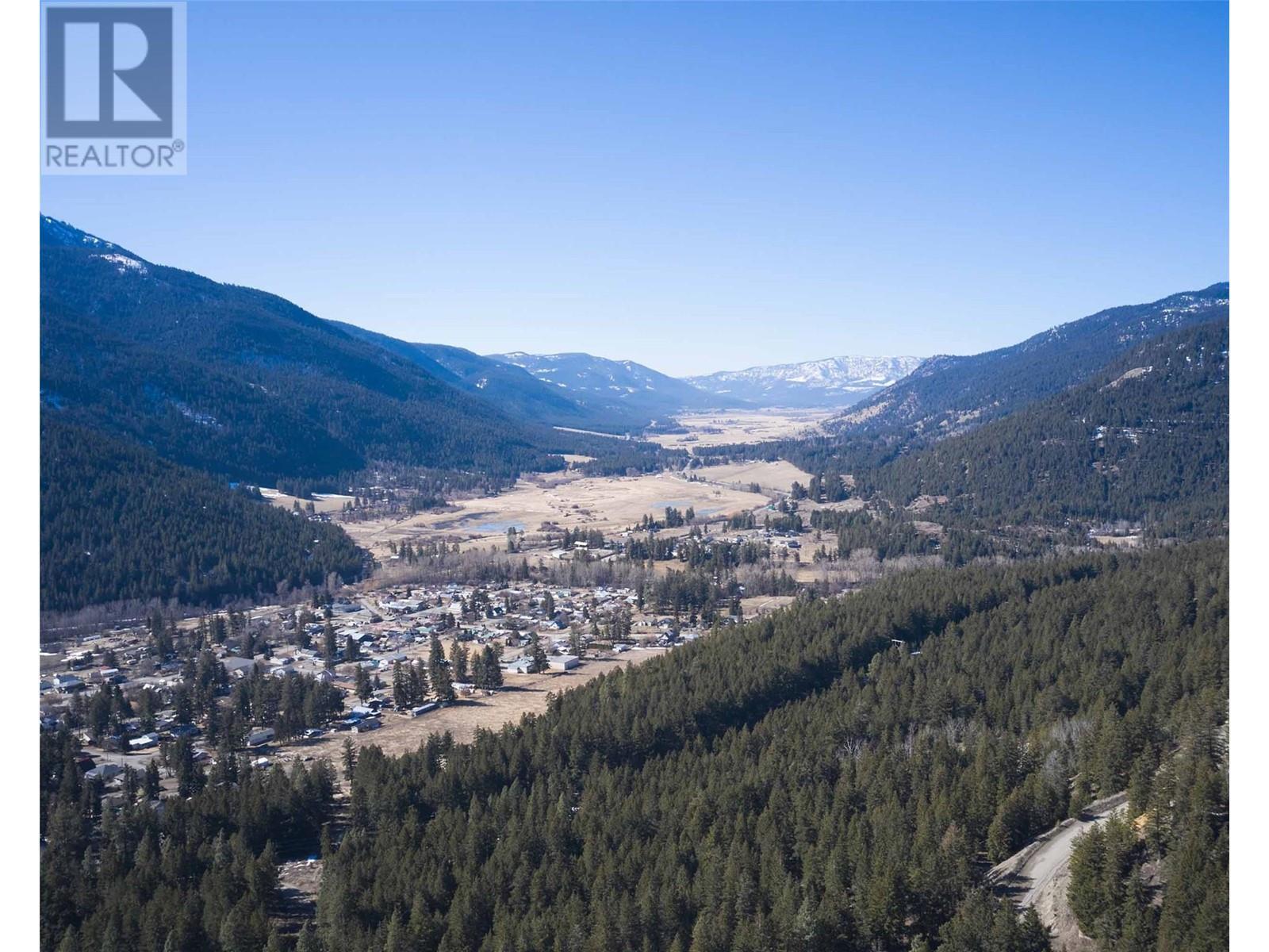 5488 Lynes Road Unit# Pl 2, Falkland, BC