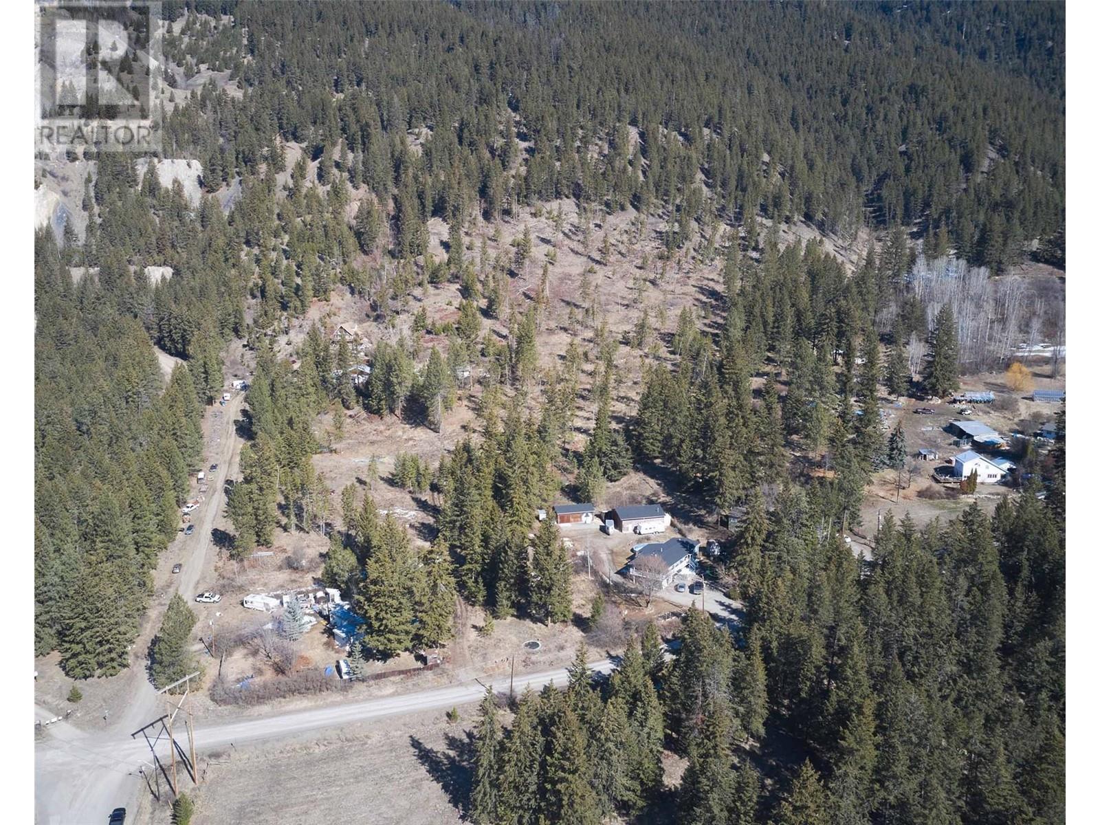 5488 Lynes Road Unit# Pl 2, Falkland, BC