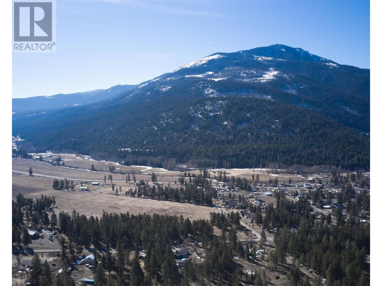 5488 Lynes Road Unit# Pl 2, Falkland, BC