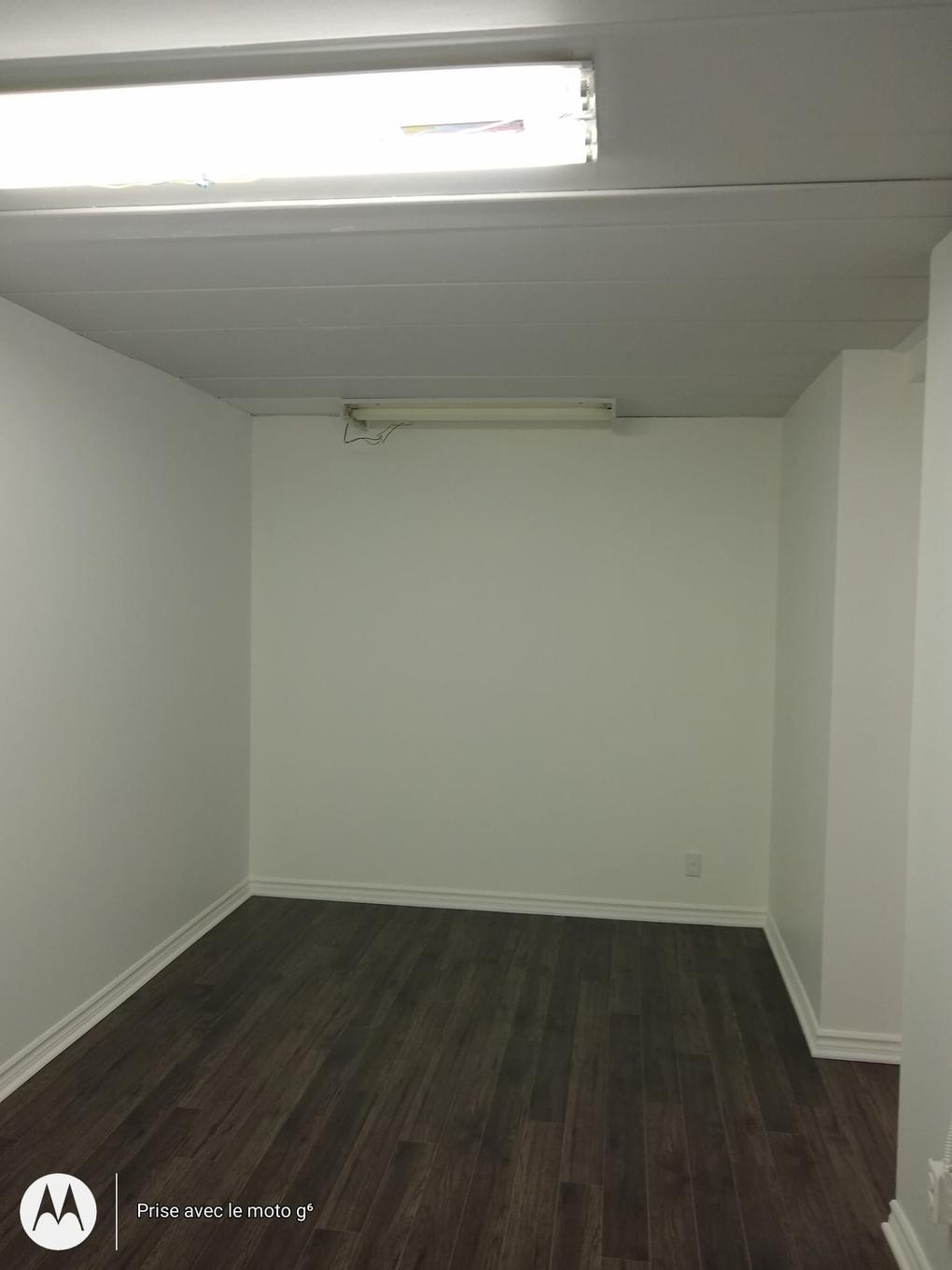 Hall - 202-7687 Rue Centrale, Montréal (Lasalle), QC - Indoor Photo Showing Other Room