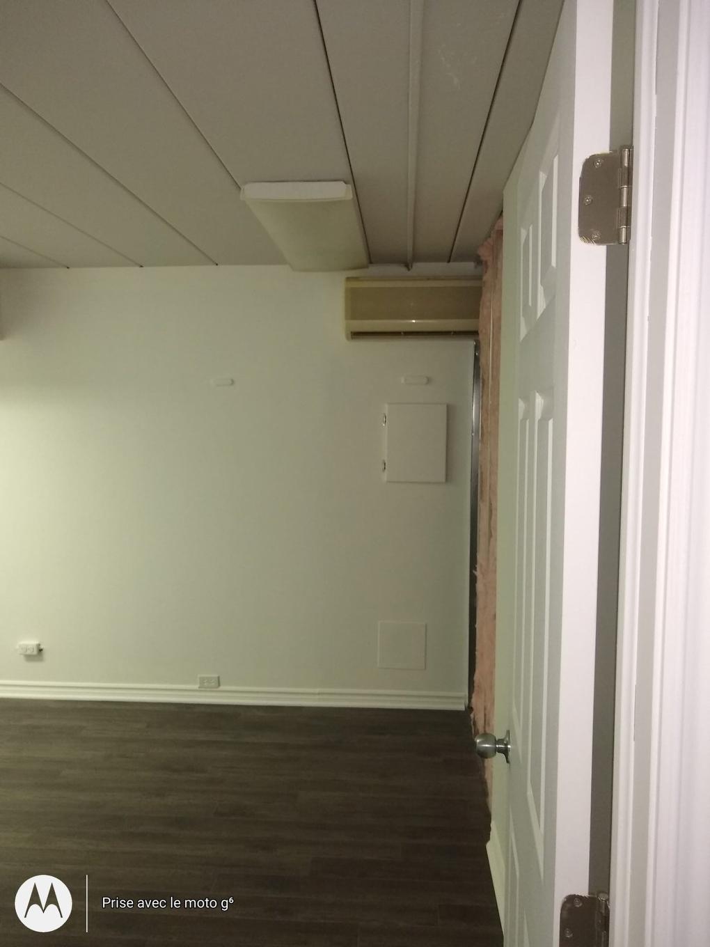 Library - 202-7687 Rue Centrale, Montréal (Lasalle), QC - Indoor Photo Showing Other Room