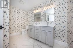 Kids-wing Bathroom -