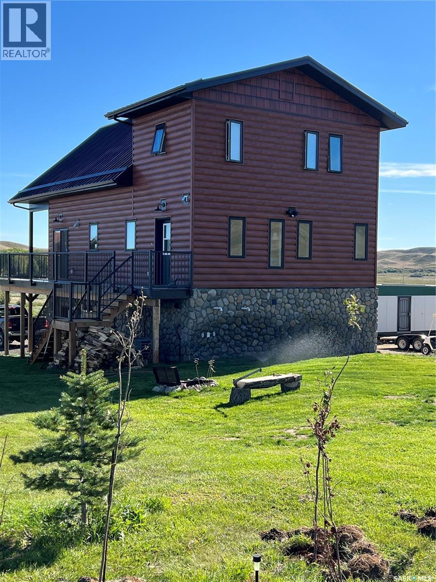 203 Hillcrest Place, Lac Pelletier Rm No. 107, SK - Outdoor
