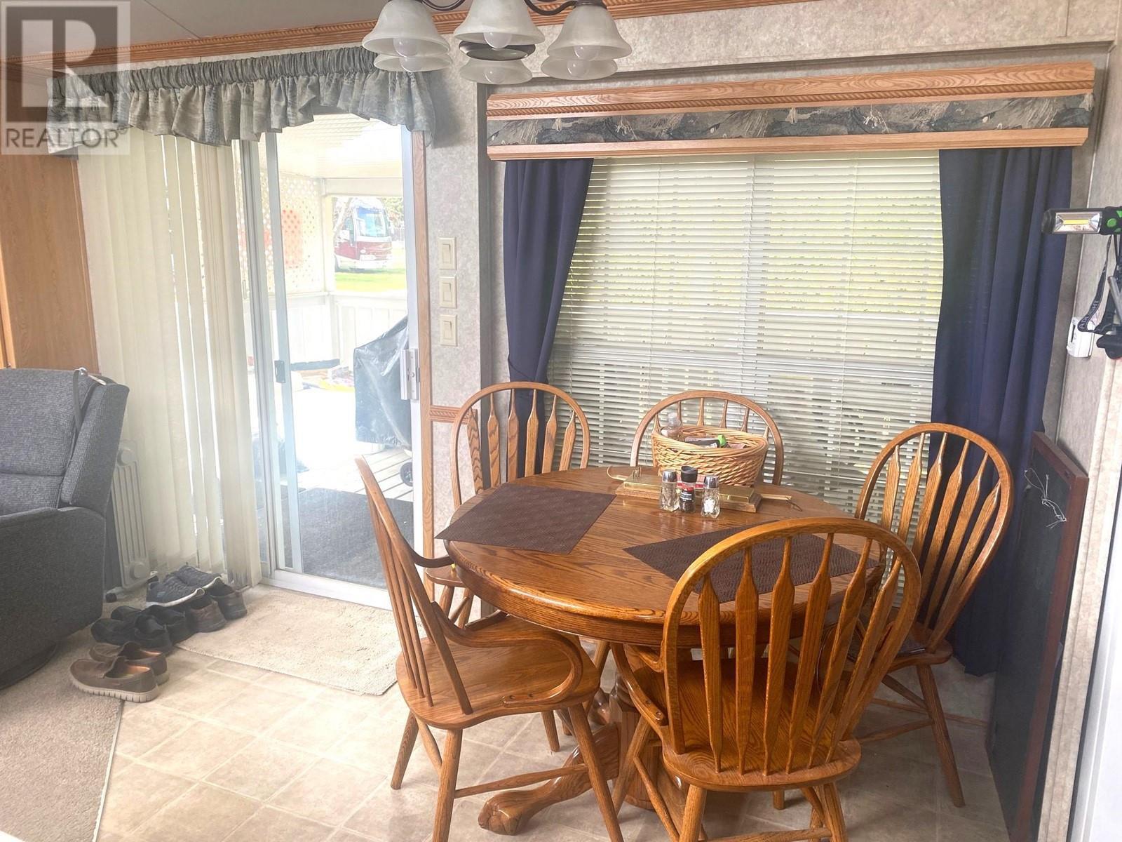 3844 Captain'S Village Way Unit# 30, Scotch Creek, BC