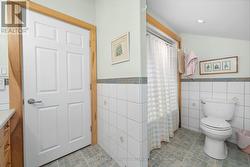 Full 4 piece bathroom on 2nd level -
