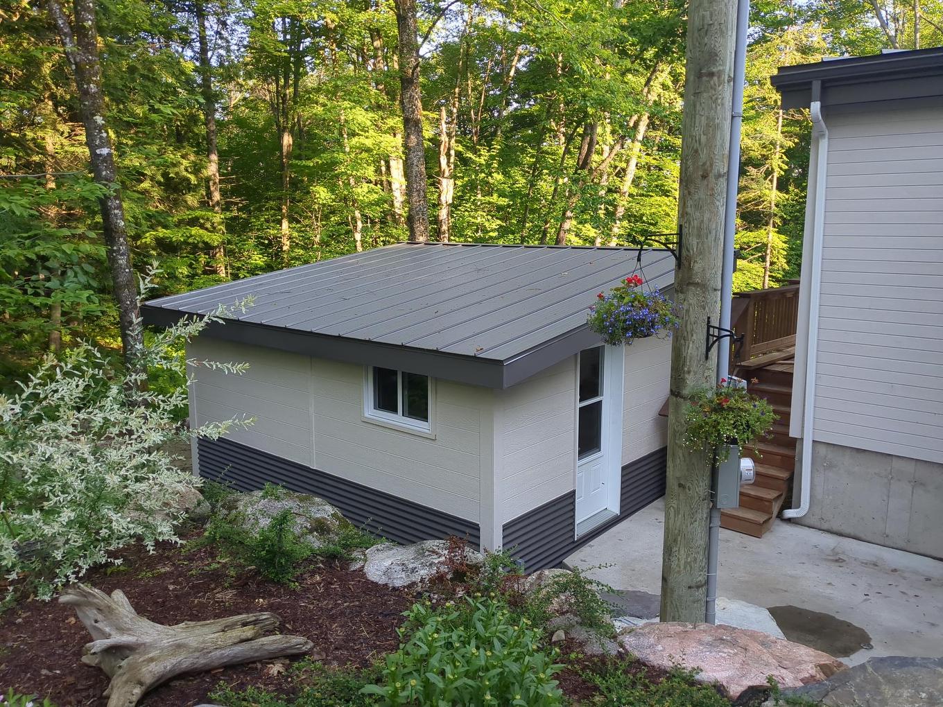 Other - 80 Ch. Des Magnolias, Mont-Tremblant, QC - Outdoor With Exterior