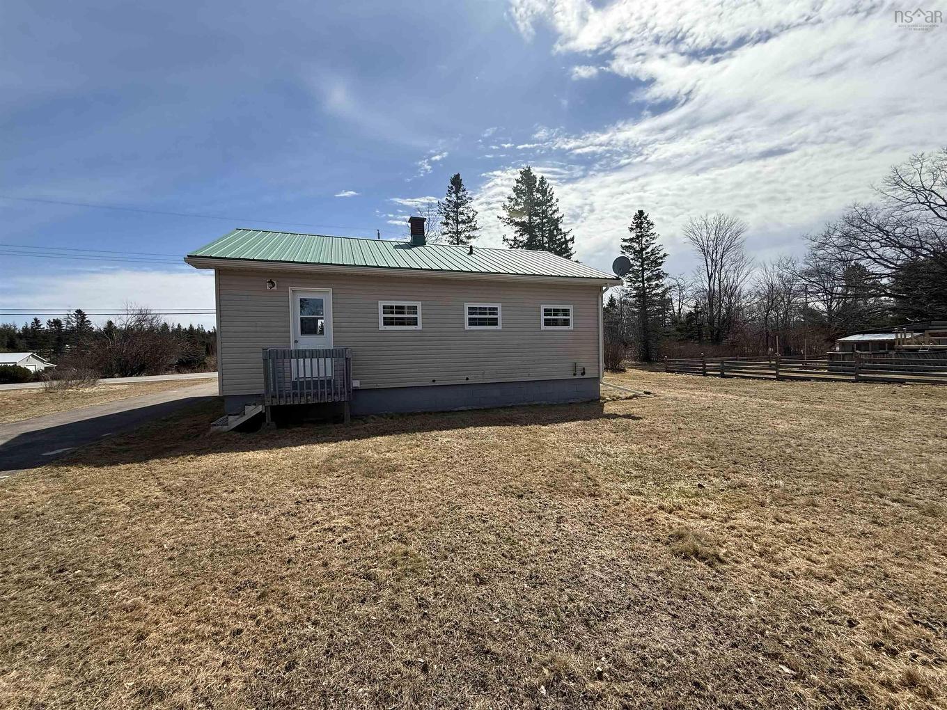 3524 Eastern Avenue, Parrsboro, NS