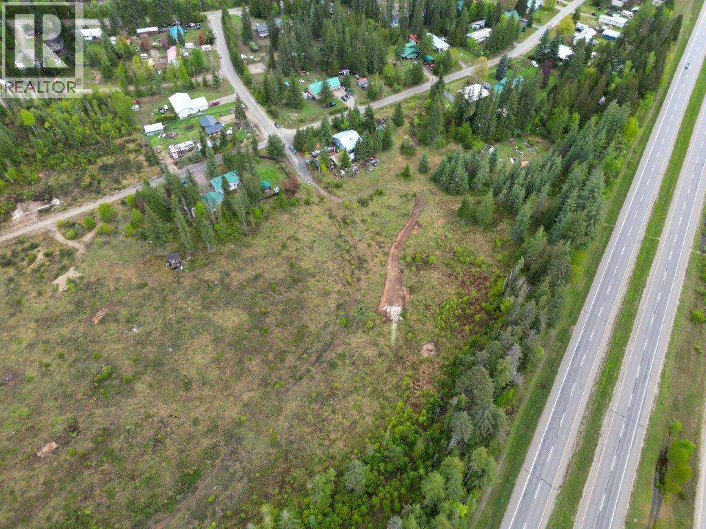 4103 Balsam Way, Malakwa, BC