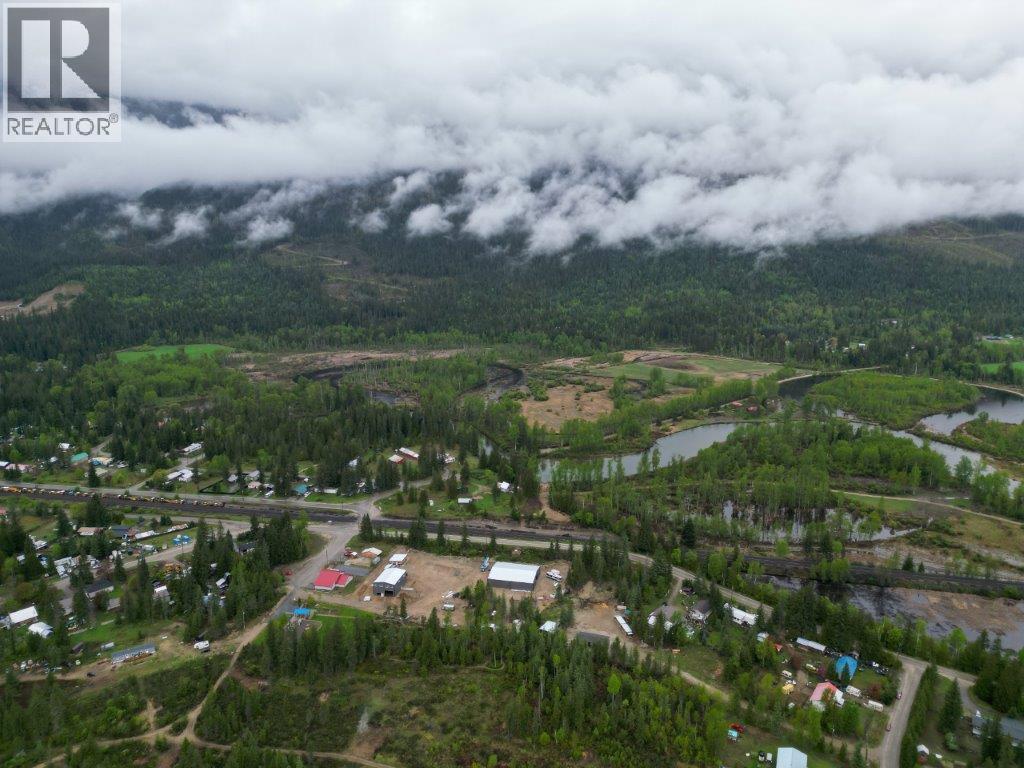 4103 Balsam Way, Malakwa, BC