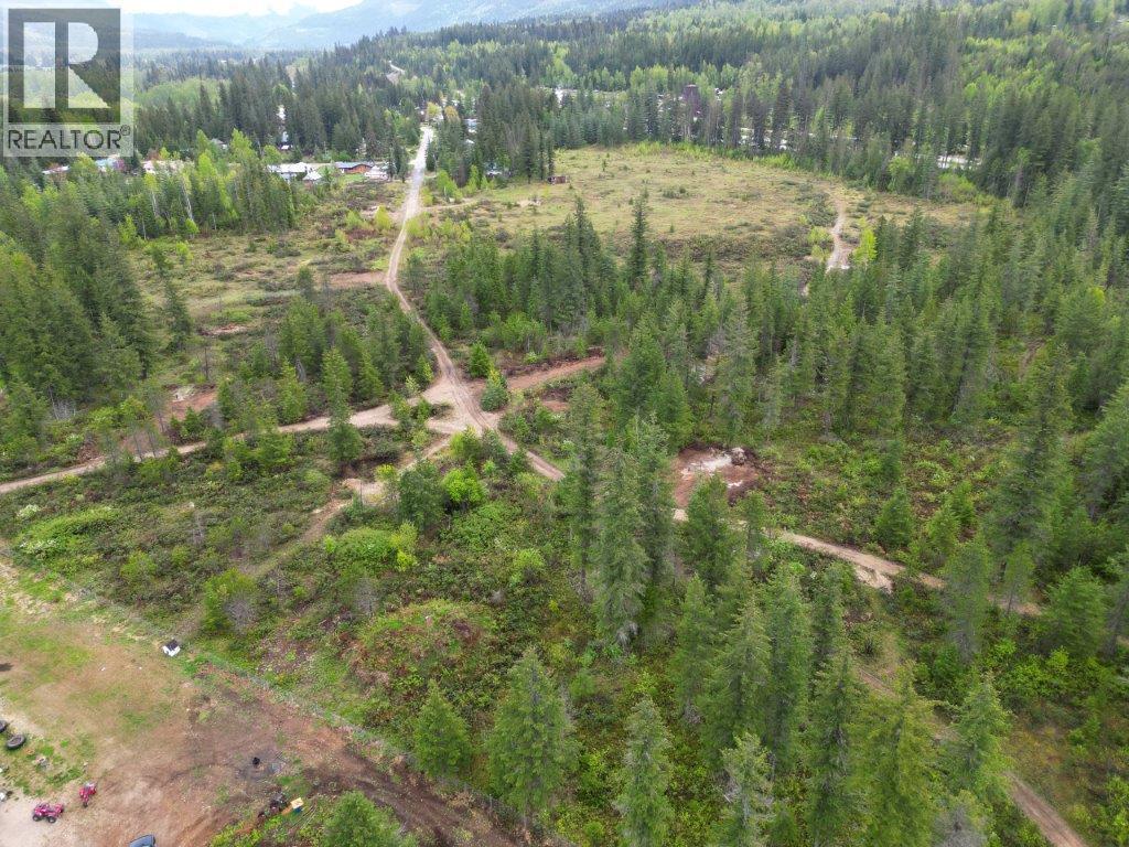 4103 Balsam Way, Malakwa, BC