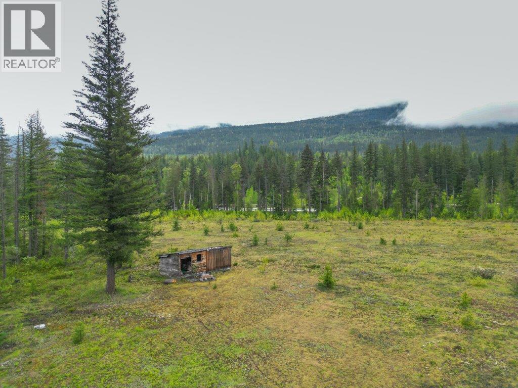 4103 Balsam Way, Malakwa, BC