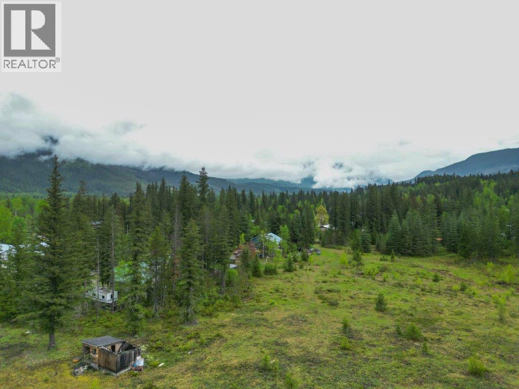 4103 Balsam Way, Malakwa, BC