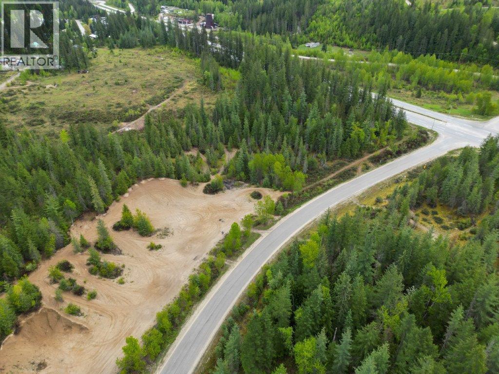 4103 Balsam Way, Malakwa, BC