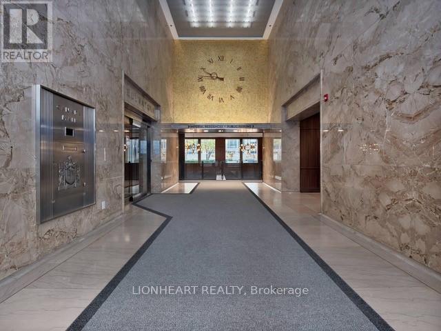 605 - 111 St Clair Avenue W, Toronto, ON -