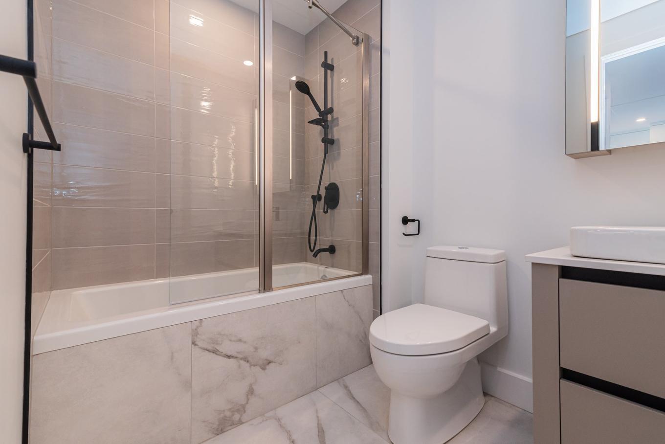 Salle de bains - 3508-720 Rue St-Jacques, Montréal (Ville-Marie), QC - Indoor Photo Showing Bathroom