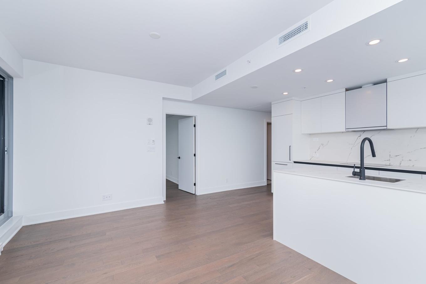 Kitchen - 1904-720 Rue St-Jacques, Montréal (Ville-Marie), QC - Indoor