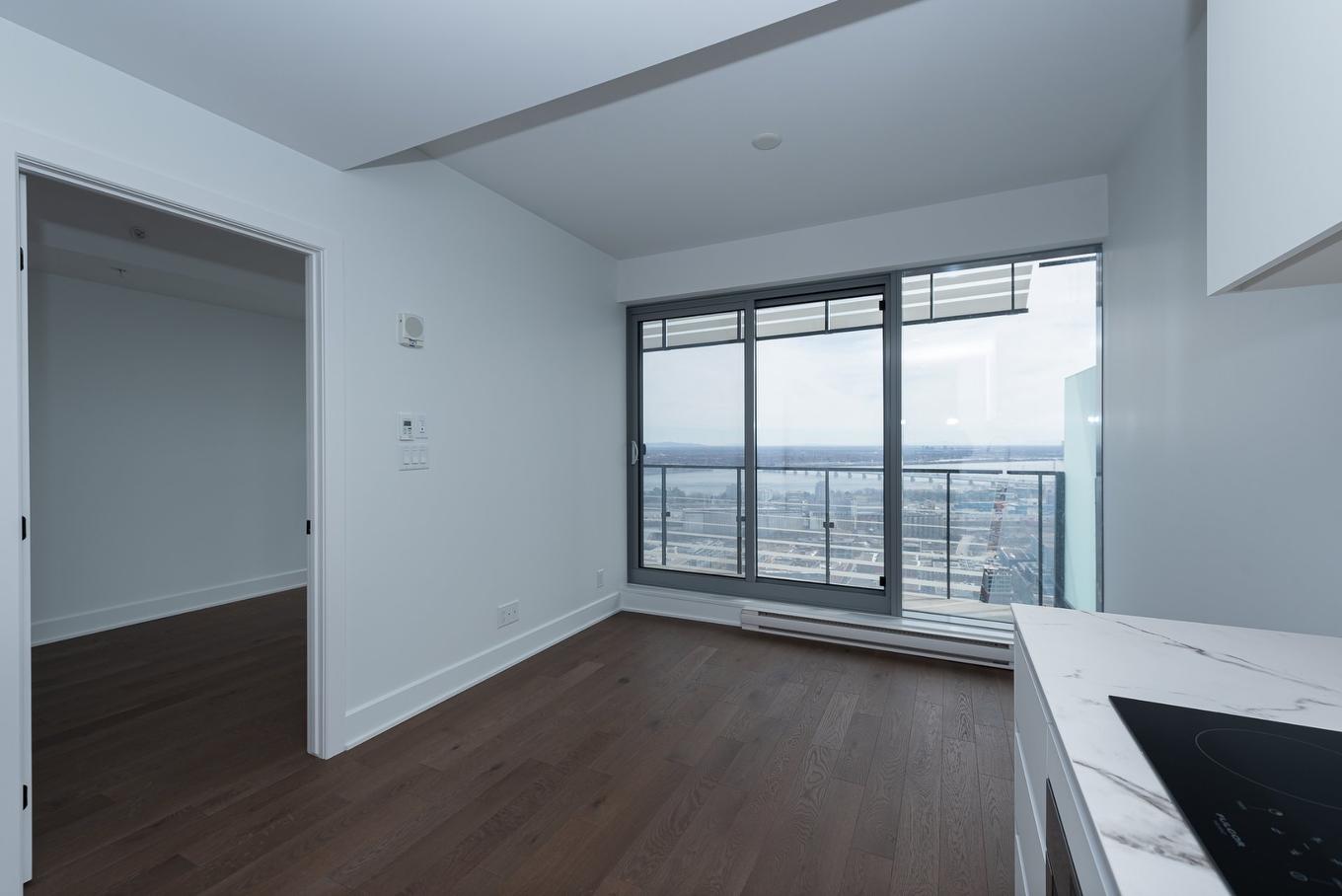 Salon - 2906-720 Rue St-Jacques, Montréal (Ville-Marie), QC - Indoor Photo Showing Other Room