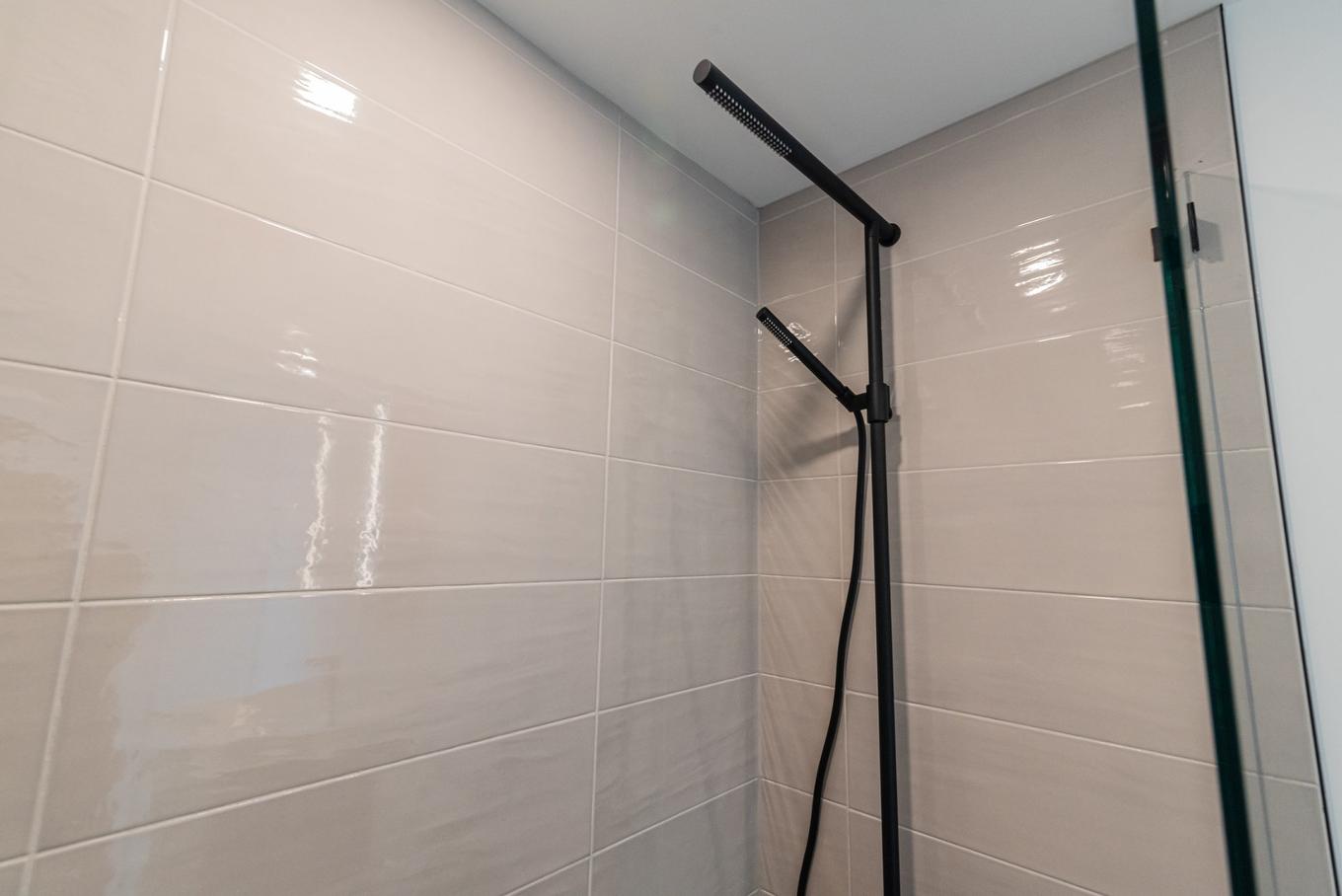 Salle de bains attenante à la CCP - 3109-720 Rue St-Jacques, Montréal (Ville-Marie), QC - Indoor Photo Showing Bathroom