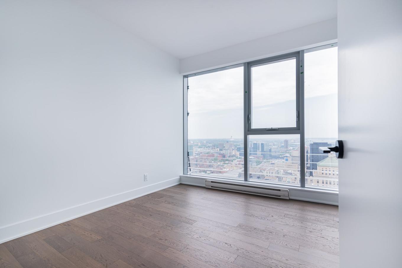 Chambre à coucher - 3109-720 Rue St-Jacques, Montréal (Ville-Marie), QC - Indoor Photo Showing Other Room