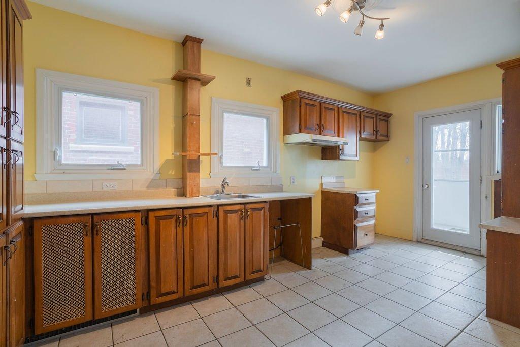 Kitchen - 4982 Av. Coolbrook, Montréal (Côte-Des-Neiges/Notre-Dame-De-Grâce), QC - Indoor Photo Showing Kitchen