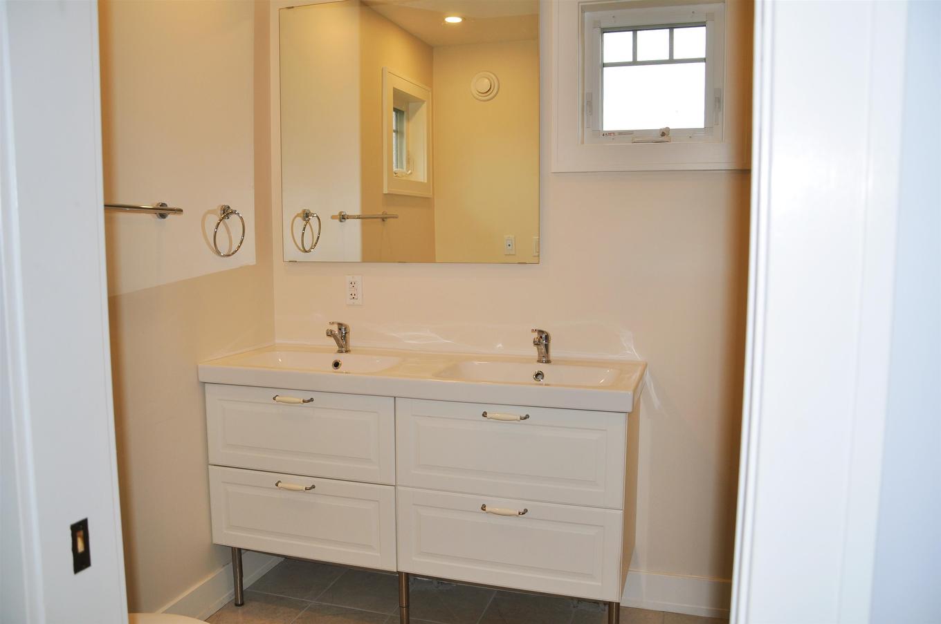 50 England Circle, Charlottetown, PE