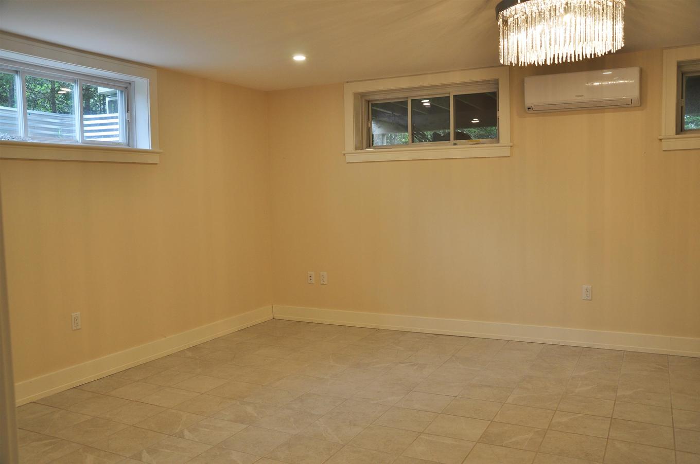 50 England Circle, Charlottetown, PE