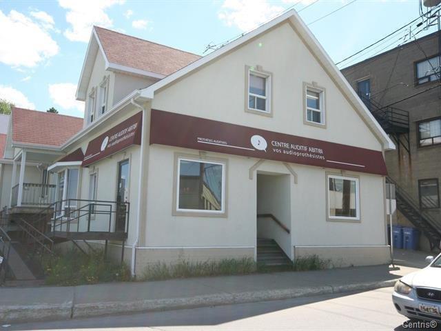 Frontage - 52A Av. Du Lac, Rouyn-Noranda, QC - Outdoor