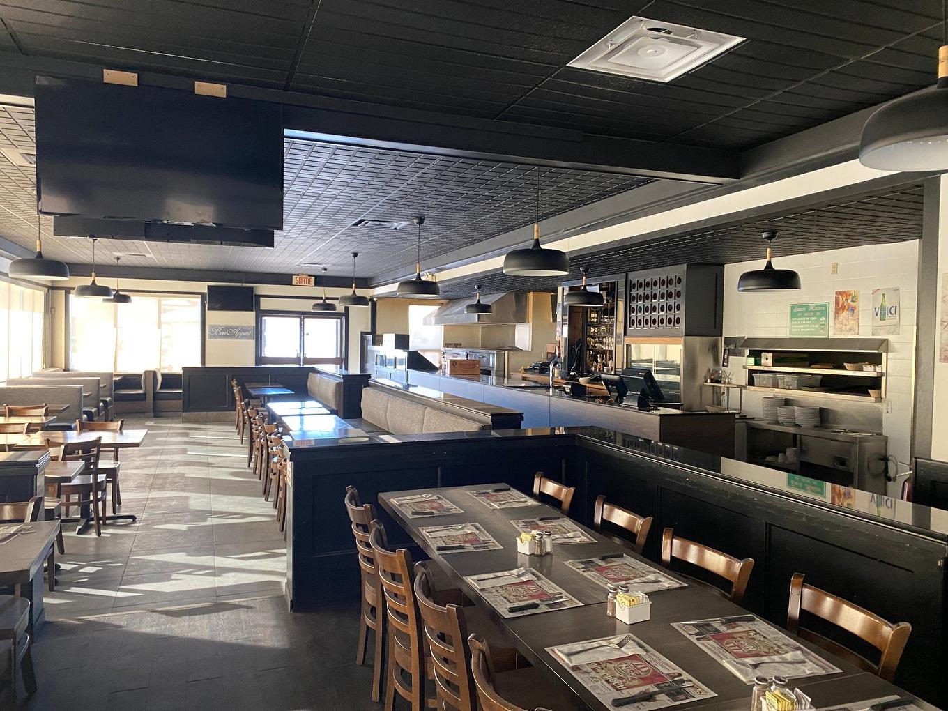 Interior - 211 Boul. Lacombe, Repentigny (Le Gardeur), QC - Indoor Photo Showing Dining Room