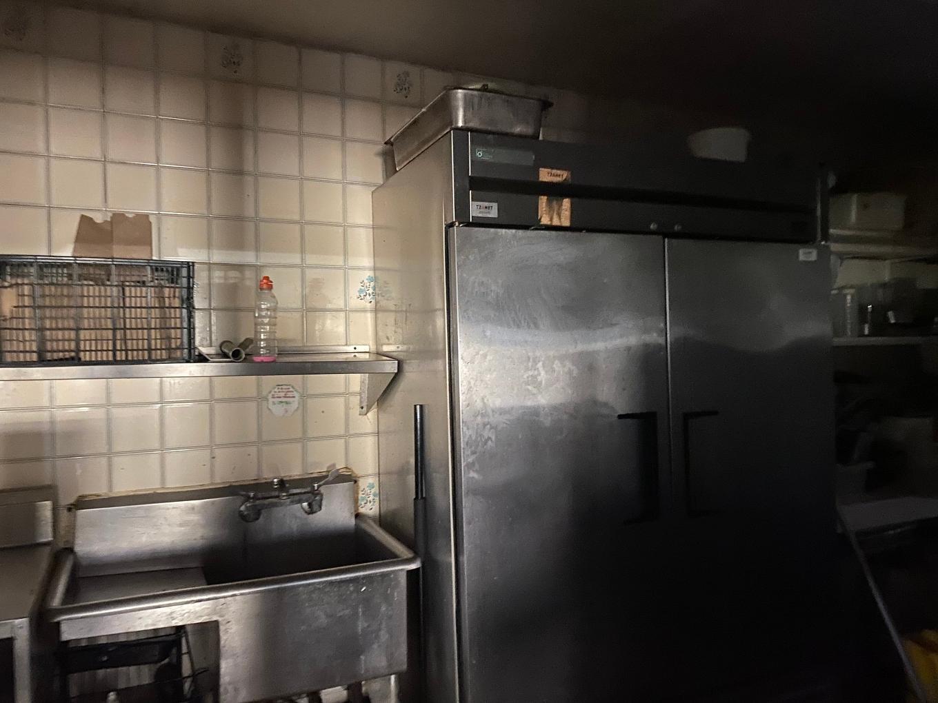 Kitchen - 211 Boul. Lacombe, Repentigny (Le Gardeur), QC - Indoor Photo Showing Kitchen