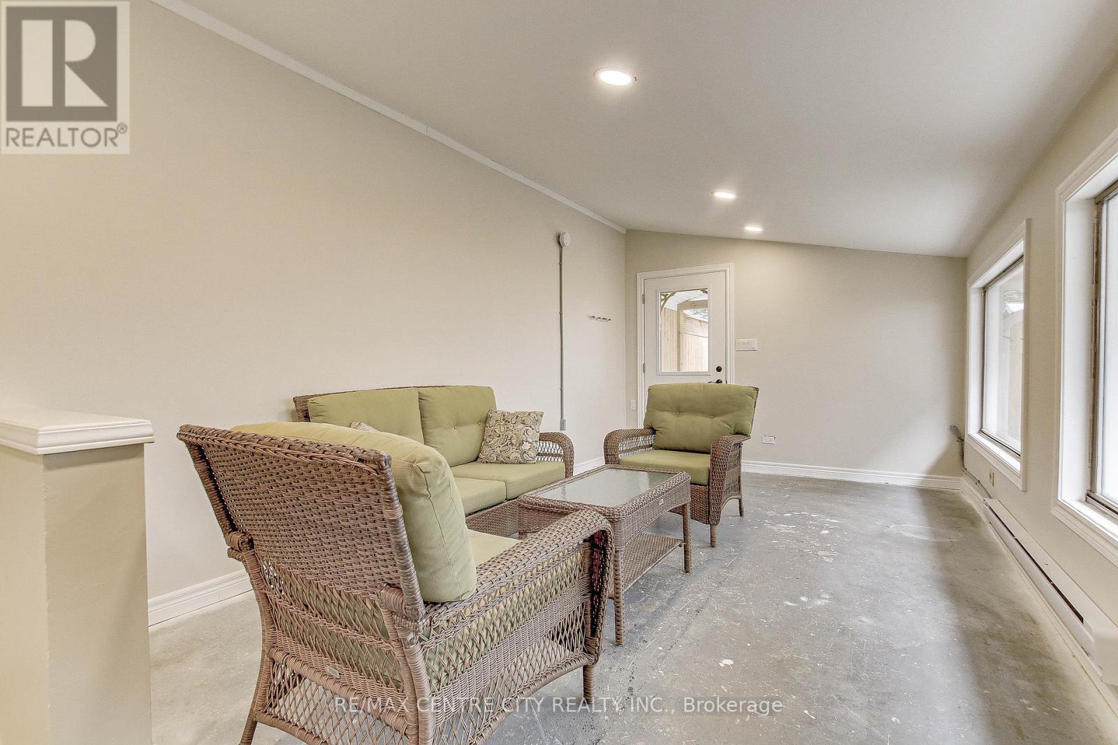 Lower - 329 Smith Street, Central Elgin (Port Stanley), ON - Indoor