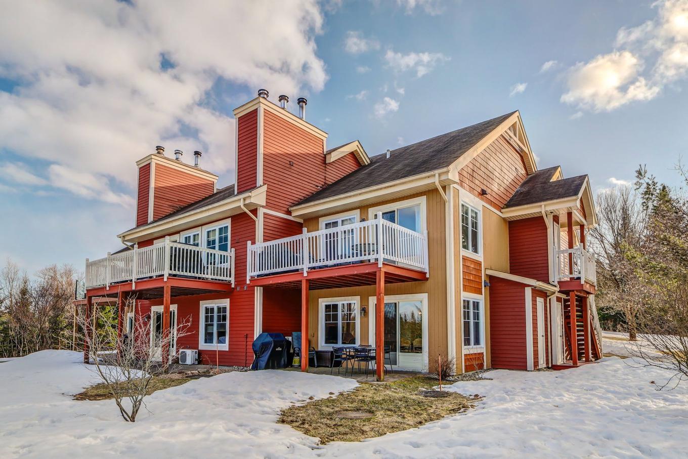 Back facade - 1822 Ch. Du Golf, Mont-Tremblant, QC - Outdoor