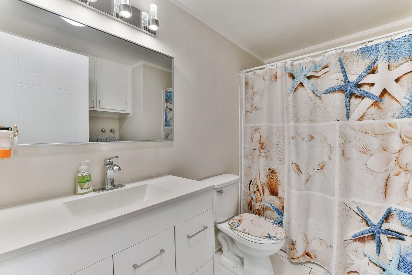 Bedroom - 7-3005 Boul. De Mascouche, Mascouche, QC - Indoor Photo Showing Bathroom