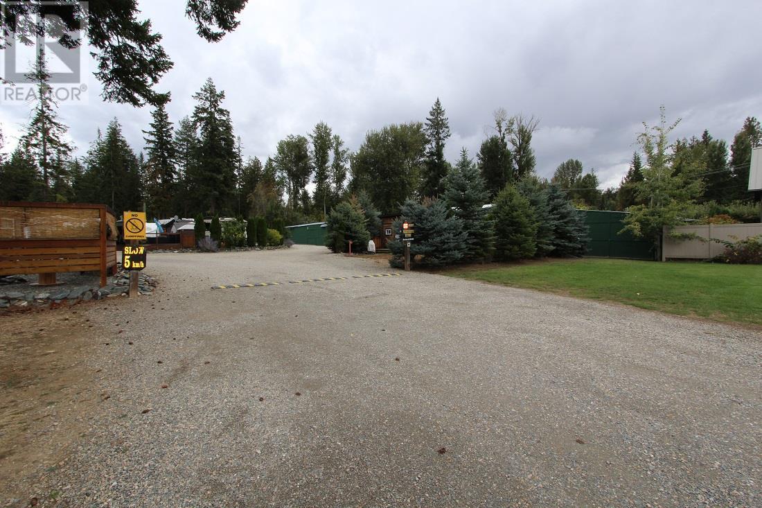 6853 Squilax Anglemont Road Unit# 76, Magna Bay, BC