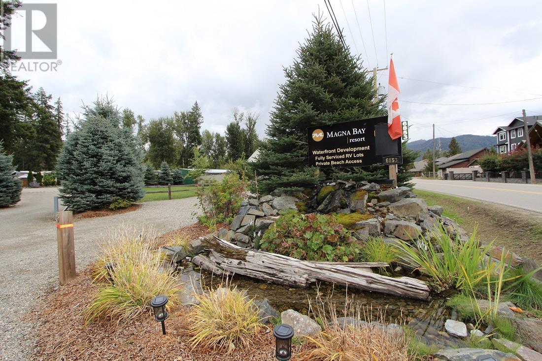 6853 Squilax Anglemont Road Unit# 76, Magna Bay, BC