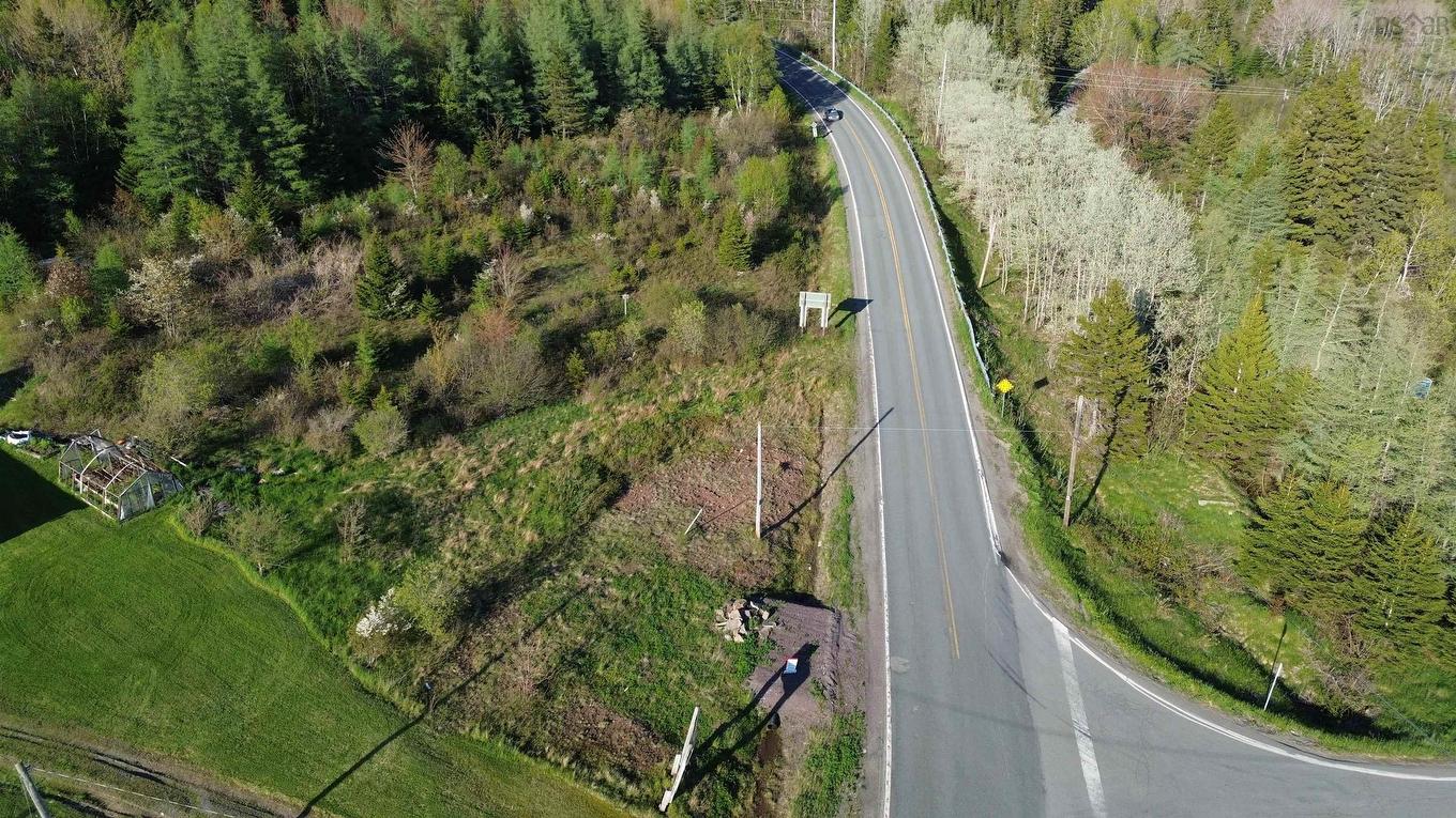 4 Old Trail, Grande Anse, NS