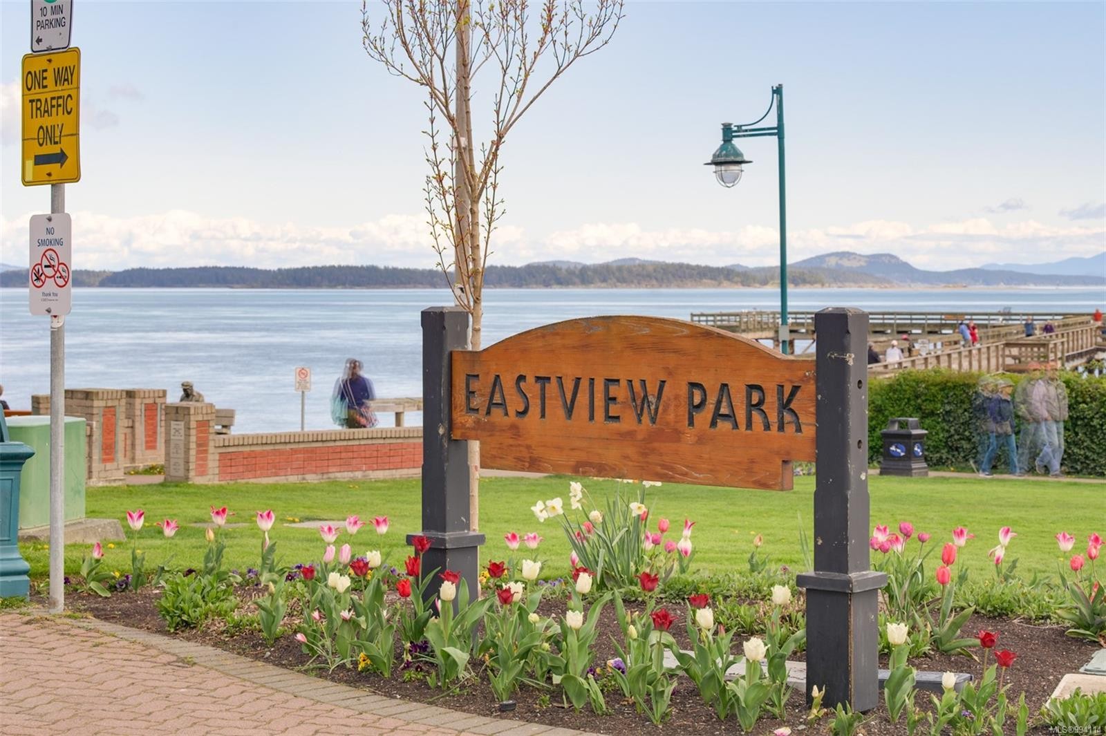 401-9716 Third St, Sidney, BC - Outdoor With Body Of Water With View