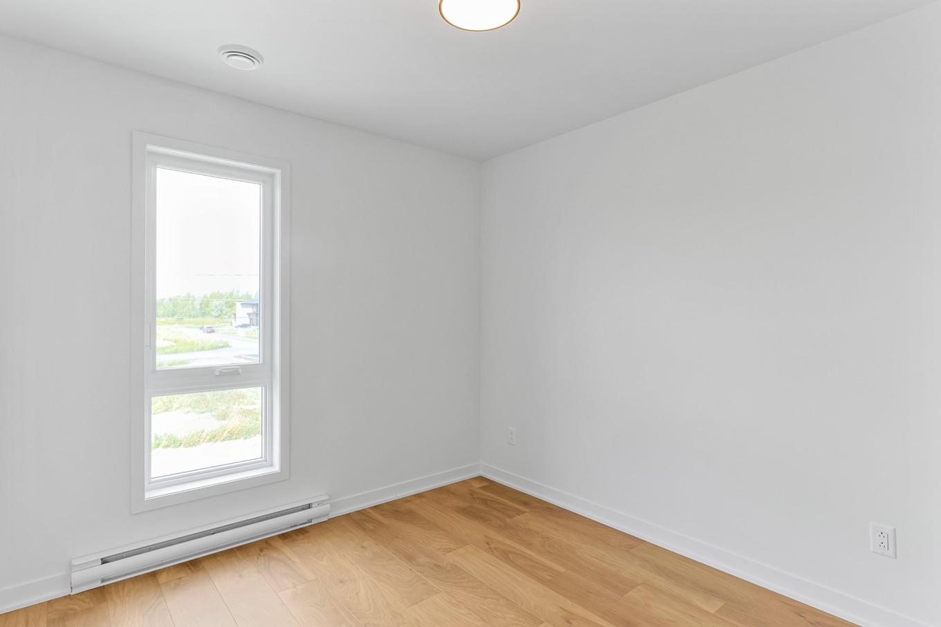 Chambre à coucher - 126 Rue Du Quai, Saint-Louis-De-Gonzague, QC