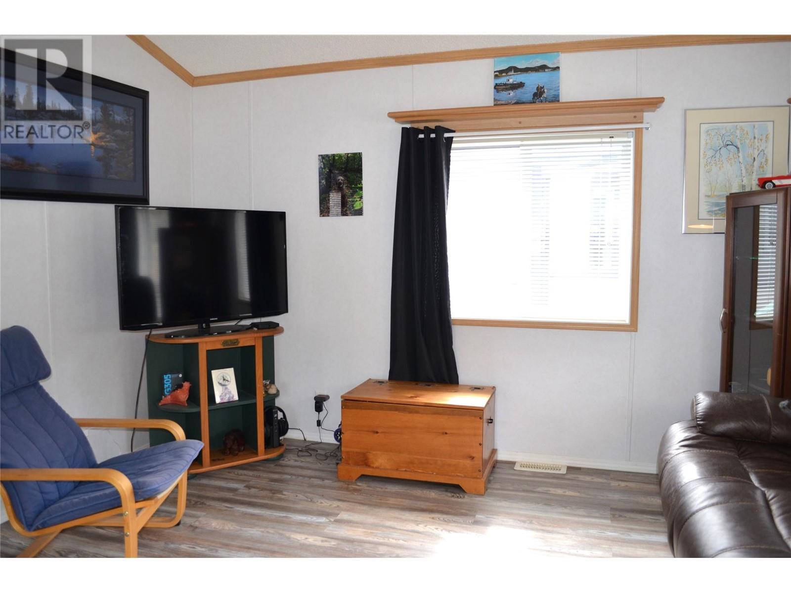4354 Hwy 3 Highway Unit# 4, Keremeos, BC