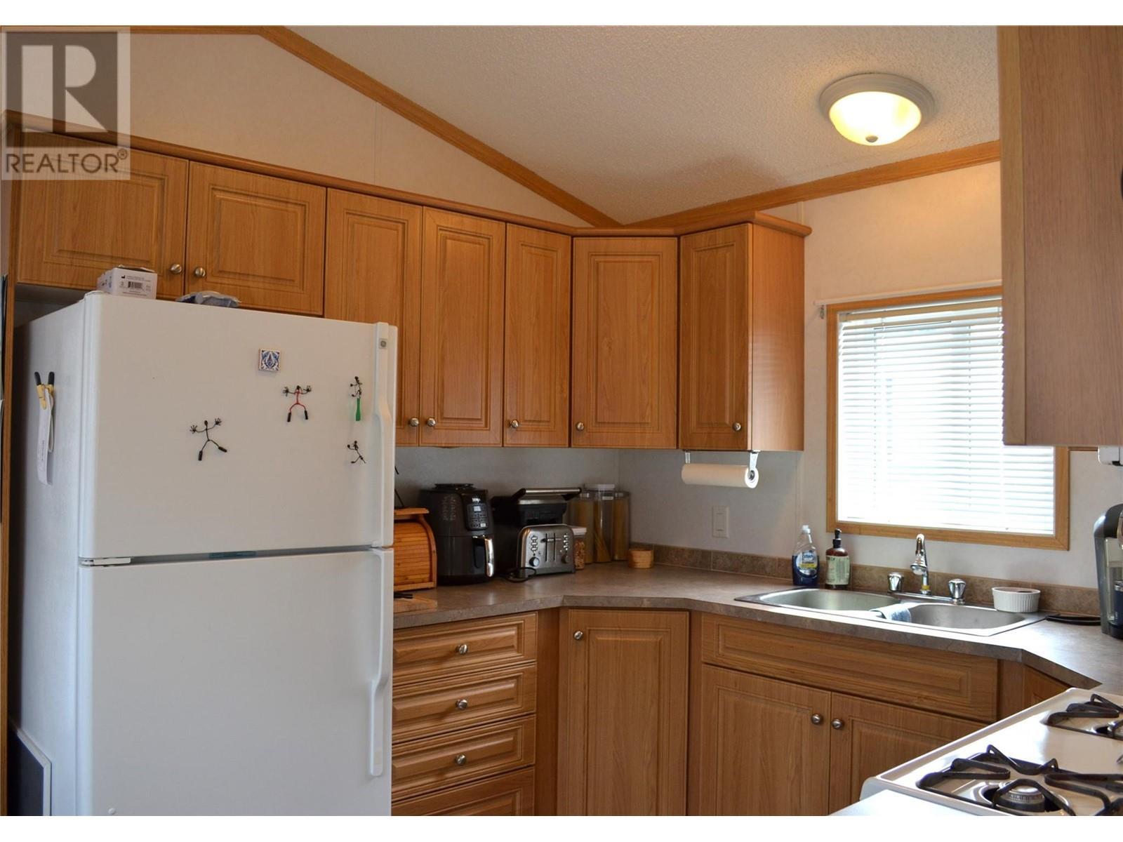 4354 Hwy 3 Highway Unit# 4, Keremeos, BC