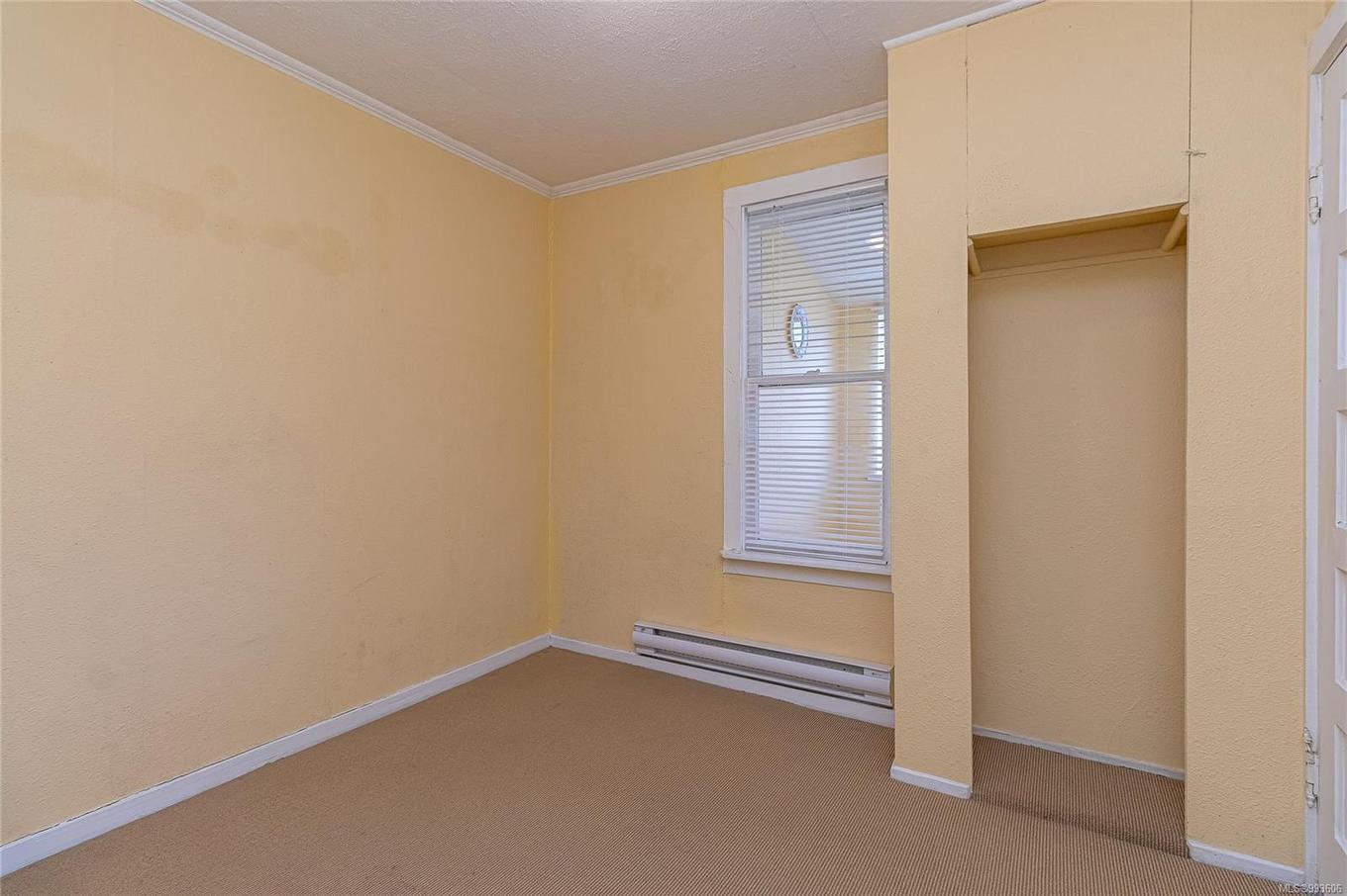 2574 Cook St, Victoria, BC