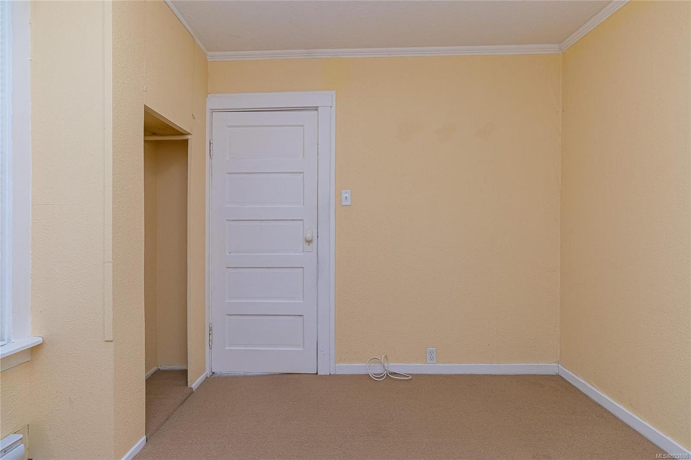 2574 Cook St, Victoria, BC