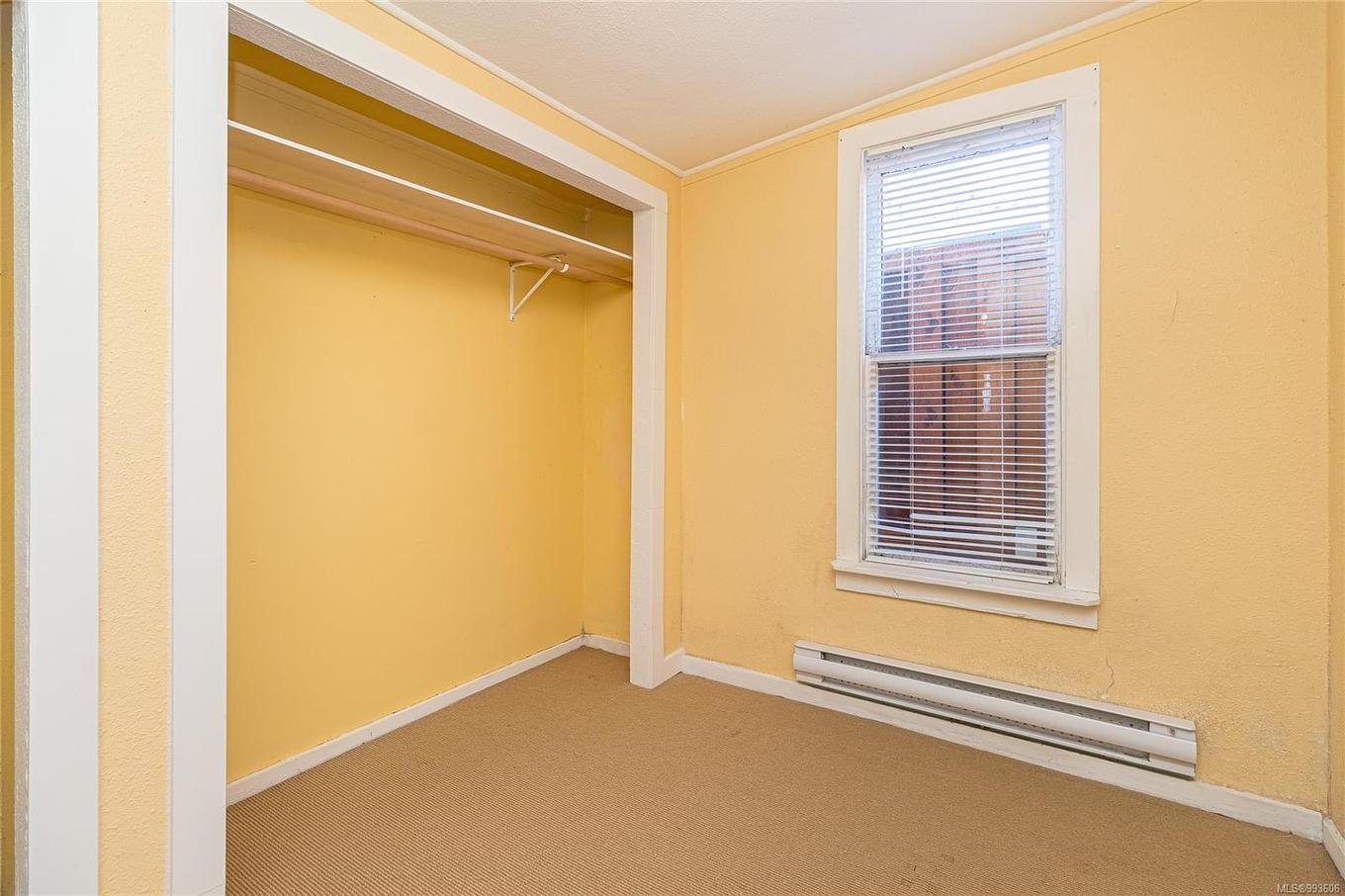 2574 Cook St, Victoria, BC