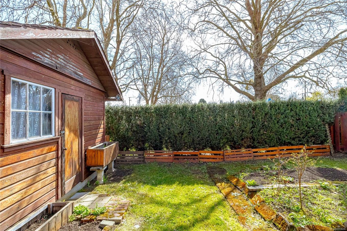 2574 Cook St, Victoria, BC