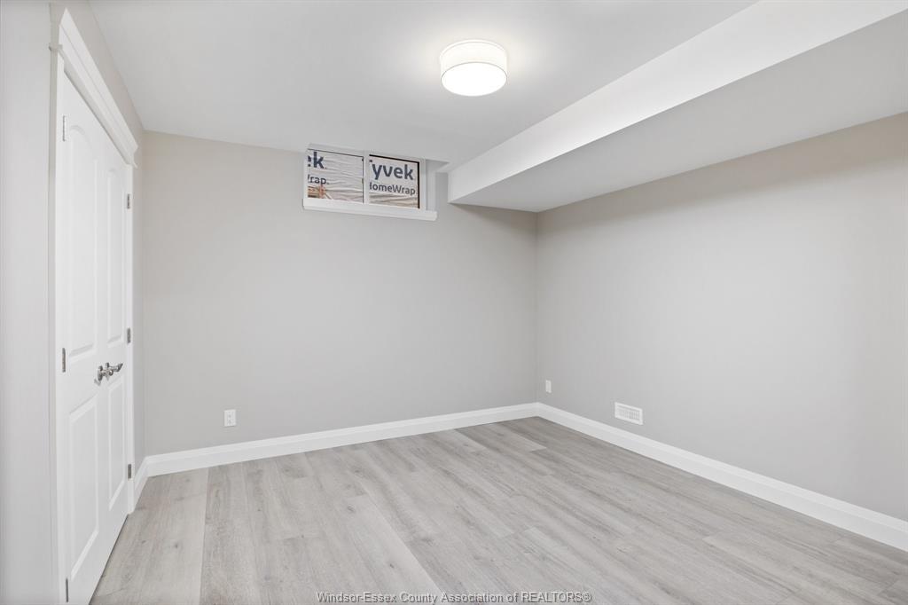 85 Pereira, Harrow, ON