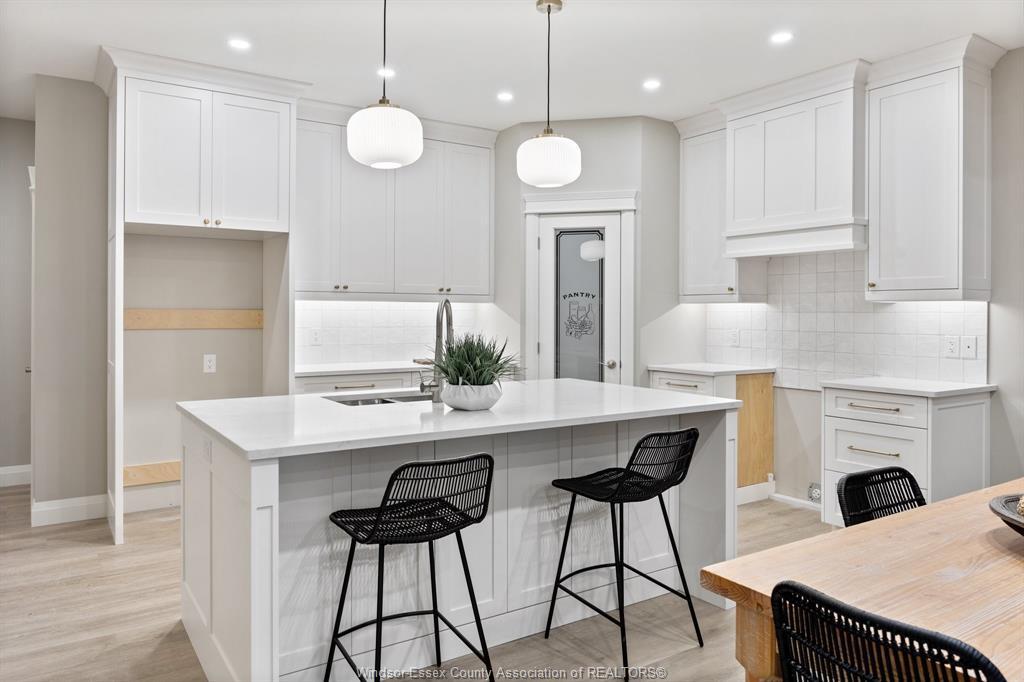 85 Pereira, Harrow, ON