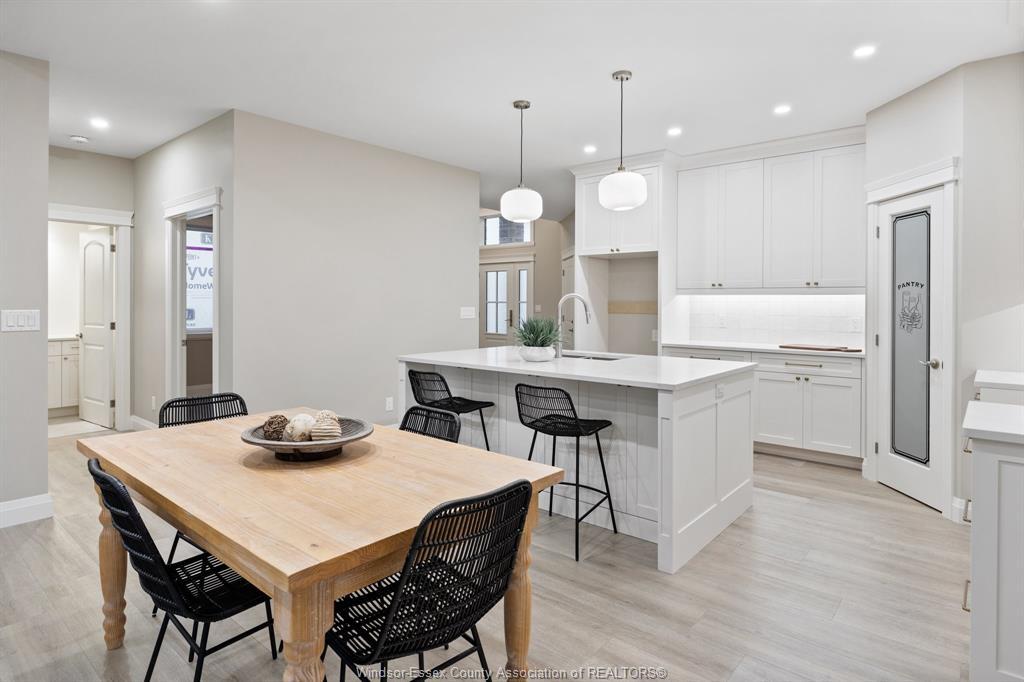 85 Pereira, Harrow, ON