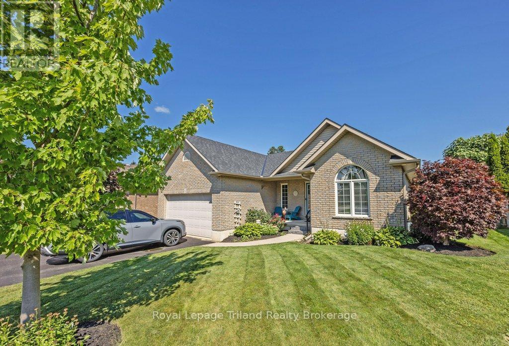 12 Graydon Drive, South-West Oxford (Mount Elgin), ON - Outdoor