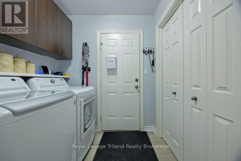 12 Graydon Drive, South-West Oxford (Mount Elgin), ON - Indoor Photo Showing Laundry Room