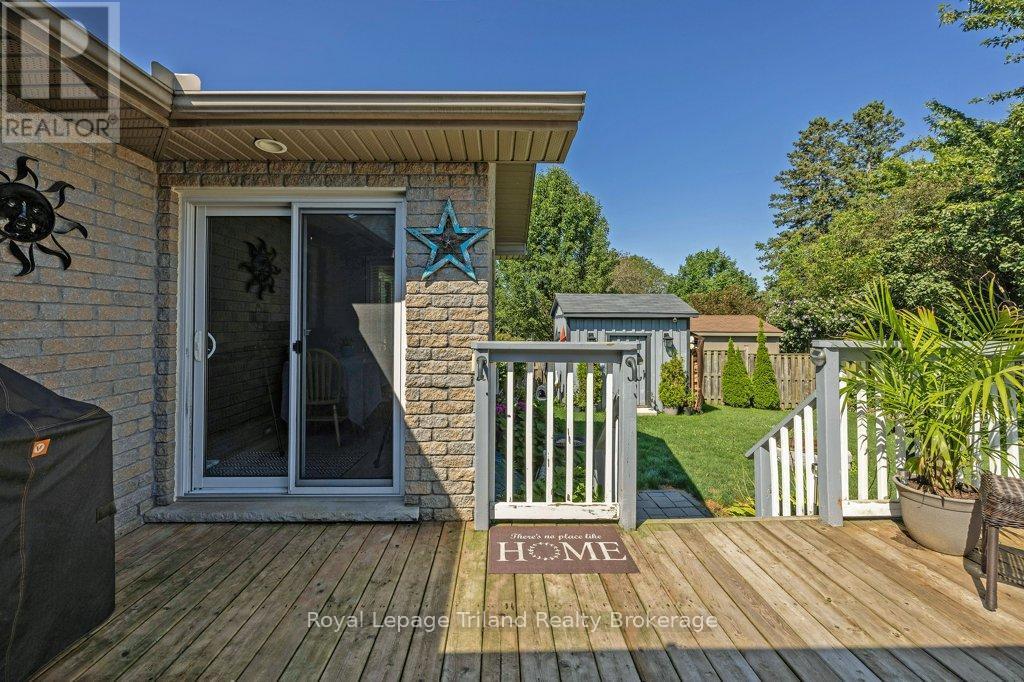 12 Graydon Drive, South-West Oxford (Mount Elgin), ON - Outdoor With Deck Patio Veranda