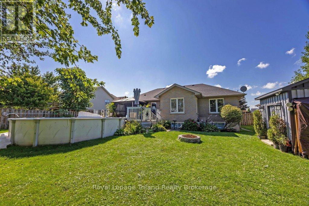 12 Graydon Drive, South-West Oxford (Mount Elgin), ON - Outdoor With Above Ground Pool With Backyard